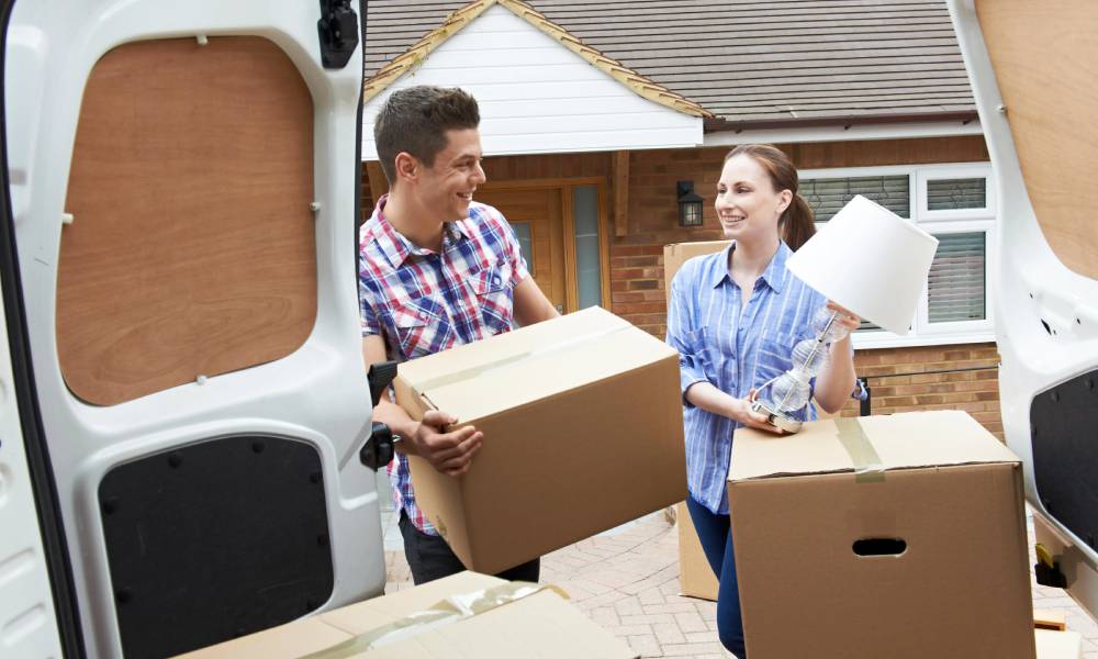 10 Most Useful Tips for Moving Out of Your Parents’ House